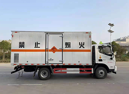 郓城爆破器材运输车